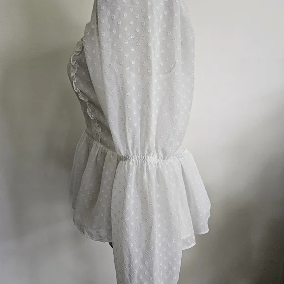 Express Shirred Swiss Dot Peplum Top - Picture 6 of 8